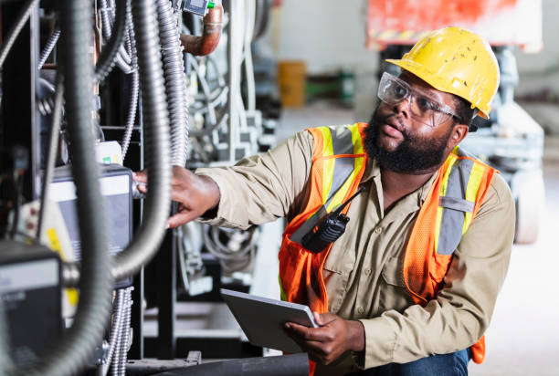 Best Affordable Emergency Electrician  in North Shore, CA
